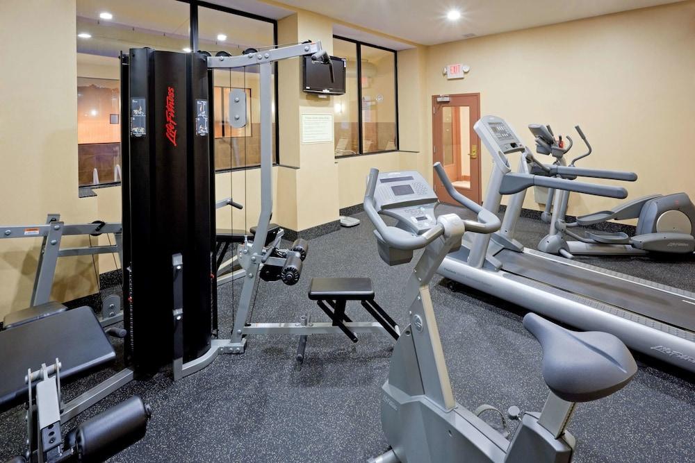 La Quinta Inn By Wyndham West Long Branch Nj Shore Area Екстериор снимка