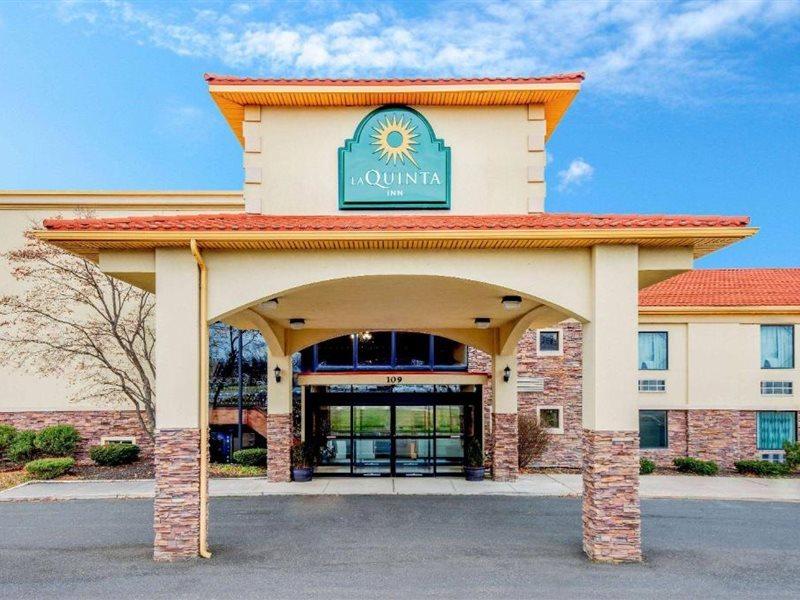 La Quinta Inn By Wyndham West Long Branch Екстериор снимка