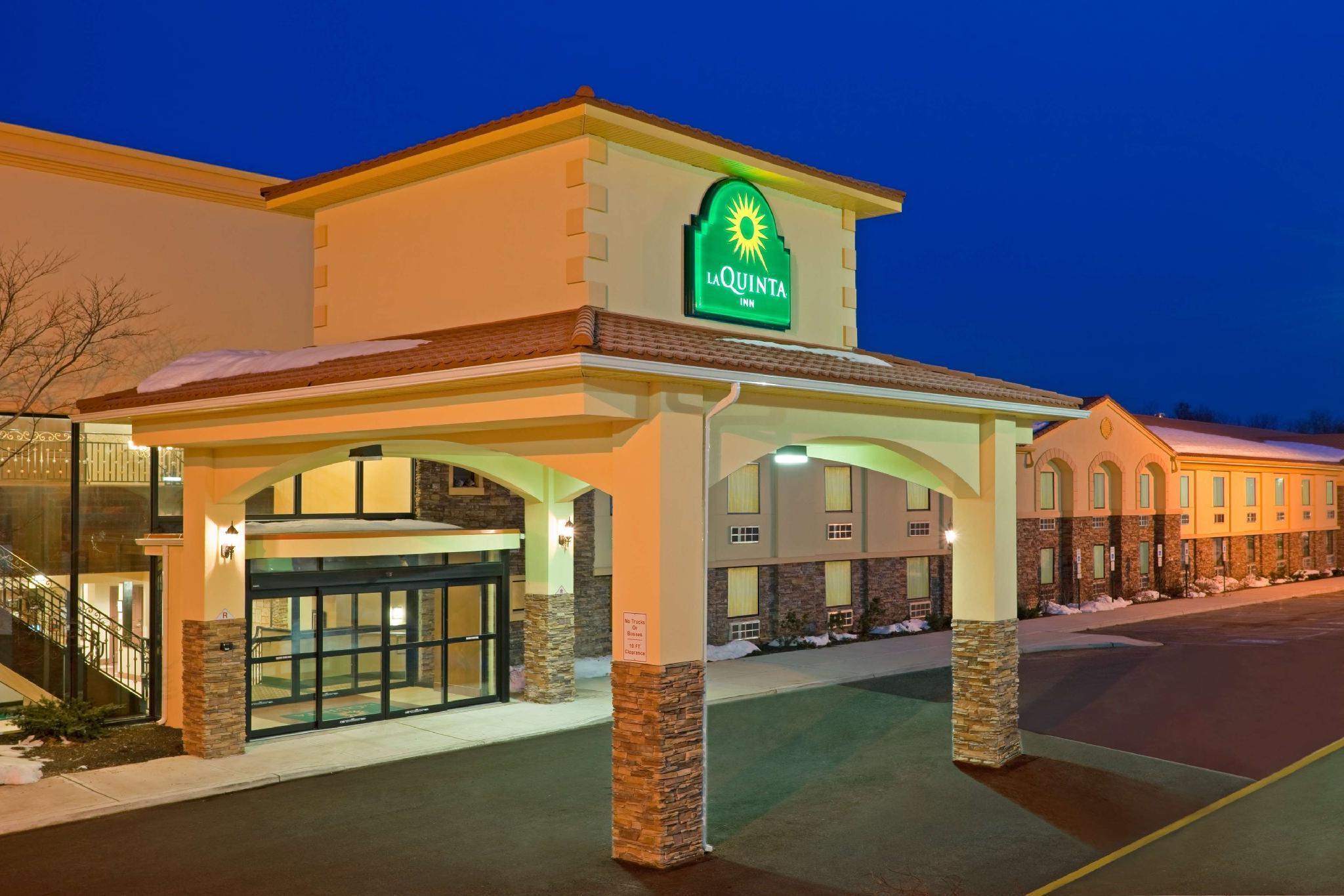 La Quinta Inn By Wyndham West Long Branch Nj Shore Area Екстериор снимка