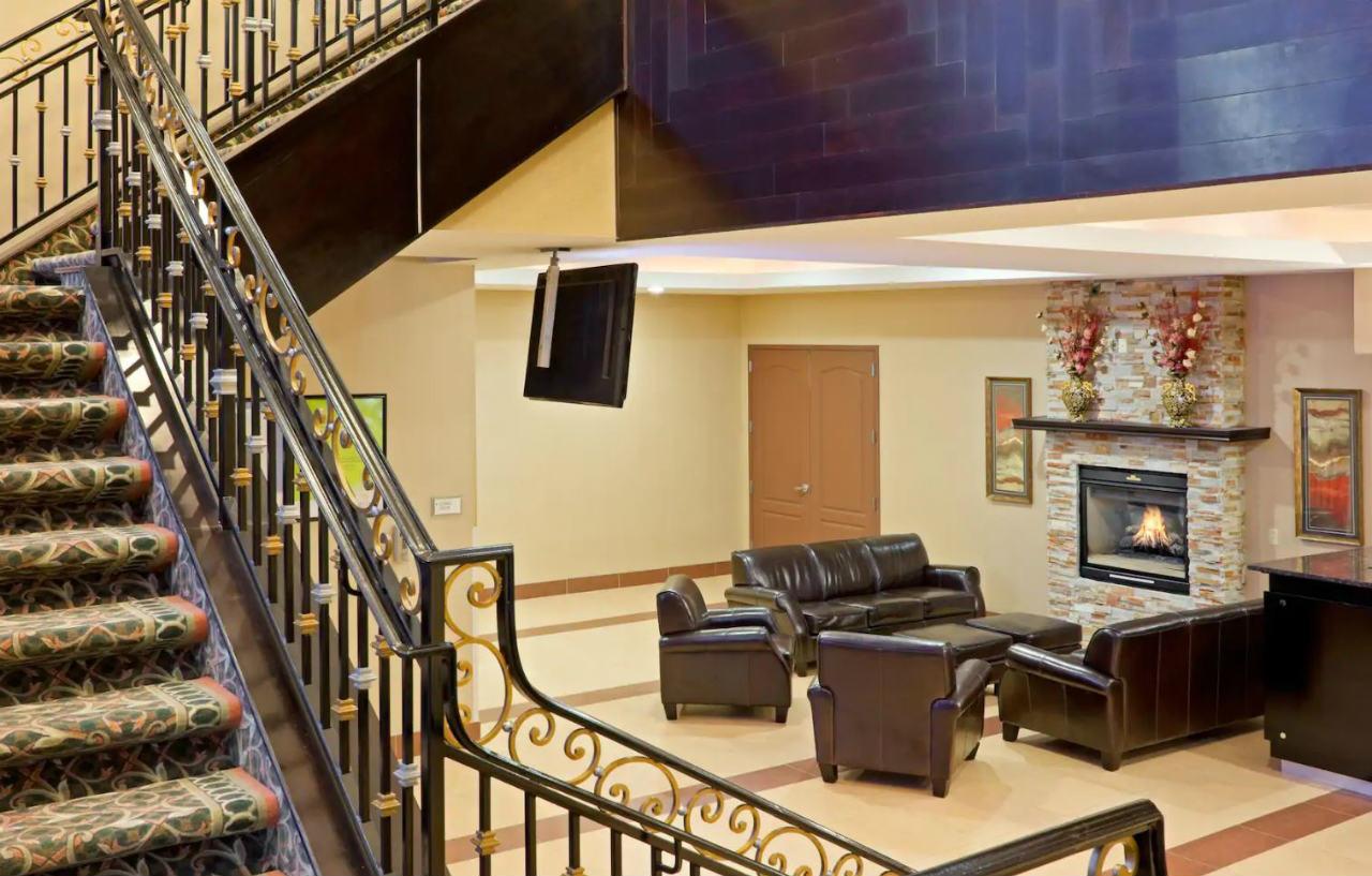 La Quinta Inn By Wyndham West Long Branch Nj Shore Area Екстериор снимка